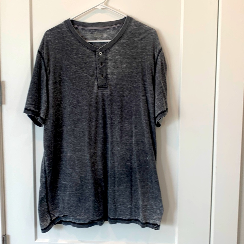 Flag &‎ Anthem Mens XL Gray Burnout Henley Short Sleeve Shirt Cotton Blend